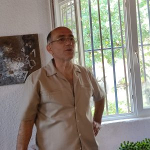 Hakkı Bey'de bayram mesajı: Bu bayramda da kültür ve sanatın gücünü hissedeceğiz ve birlikte güzel anılar biriktireceğiz.